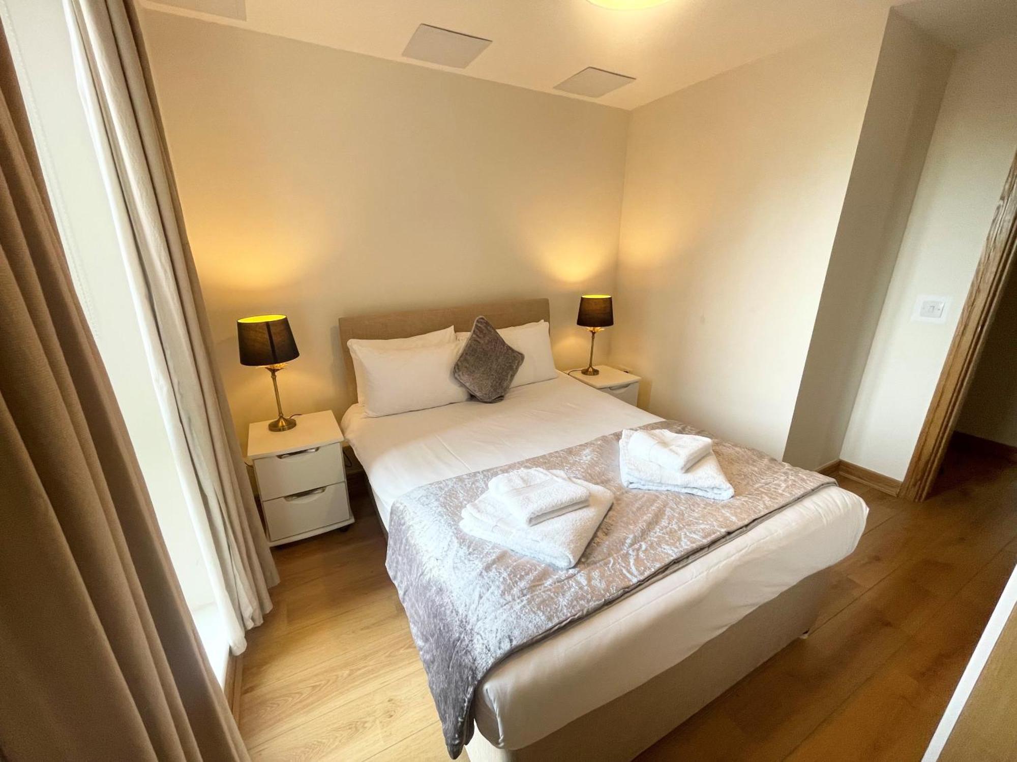 Blue Sky Apartments@Guildford Town Centre 外观 照片